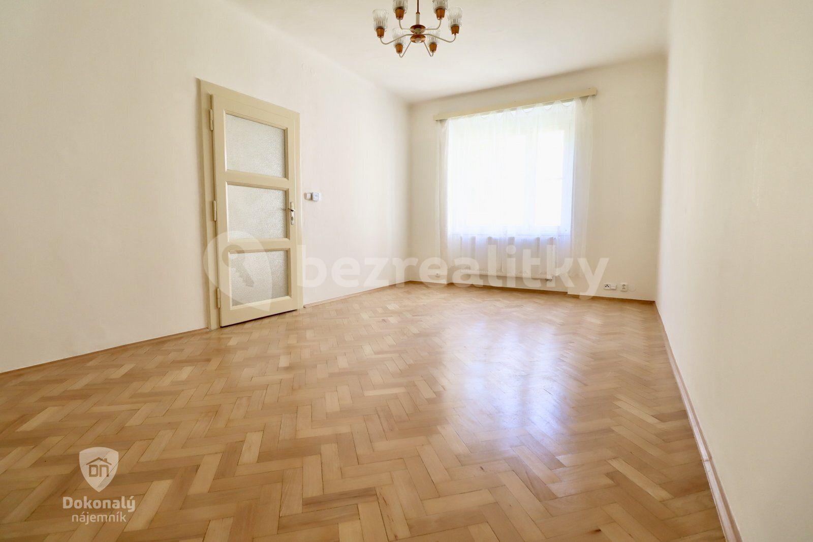 Pronájem bytu 2+kk 52 m², Tolstého, Praha, Praha