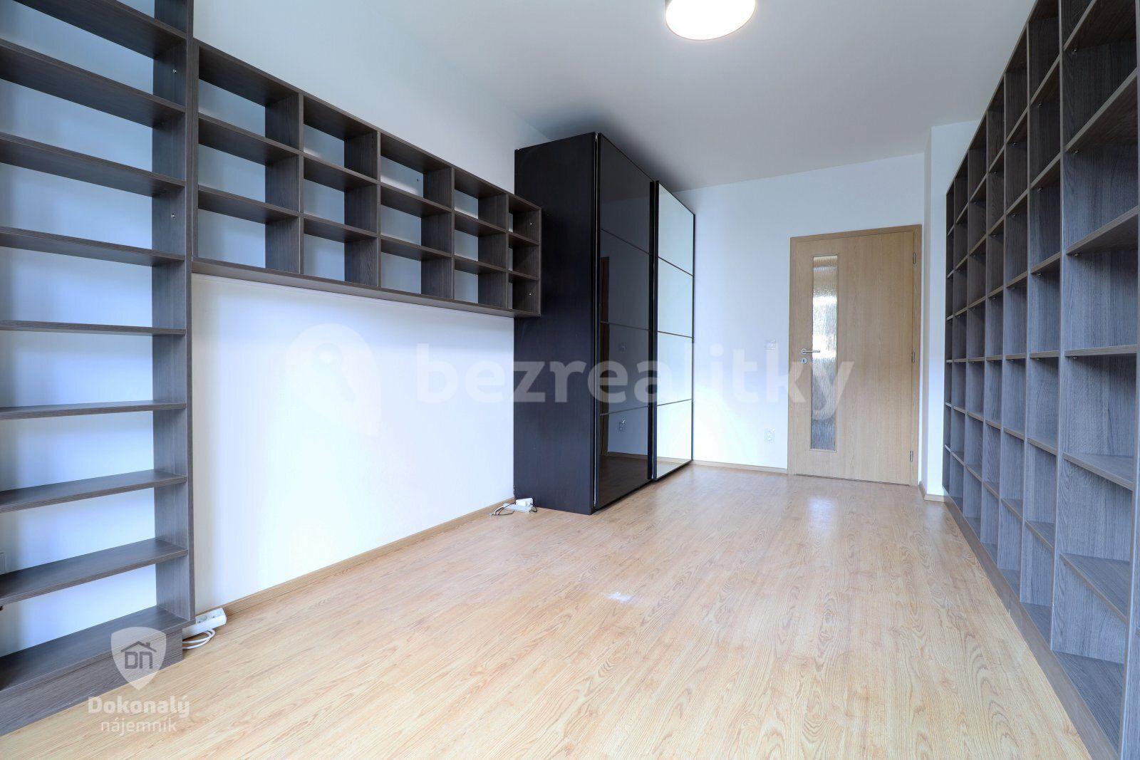 Pronájem bytu 3+kk 76 m², Frýdecká, Praha, Praha