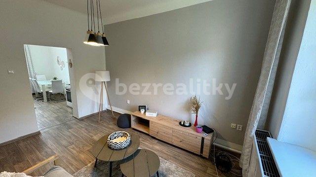 Prodej bytu 2+1 52 m², Mírov, Olomoucký kraj