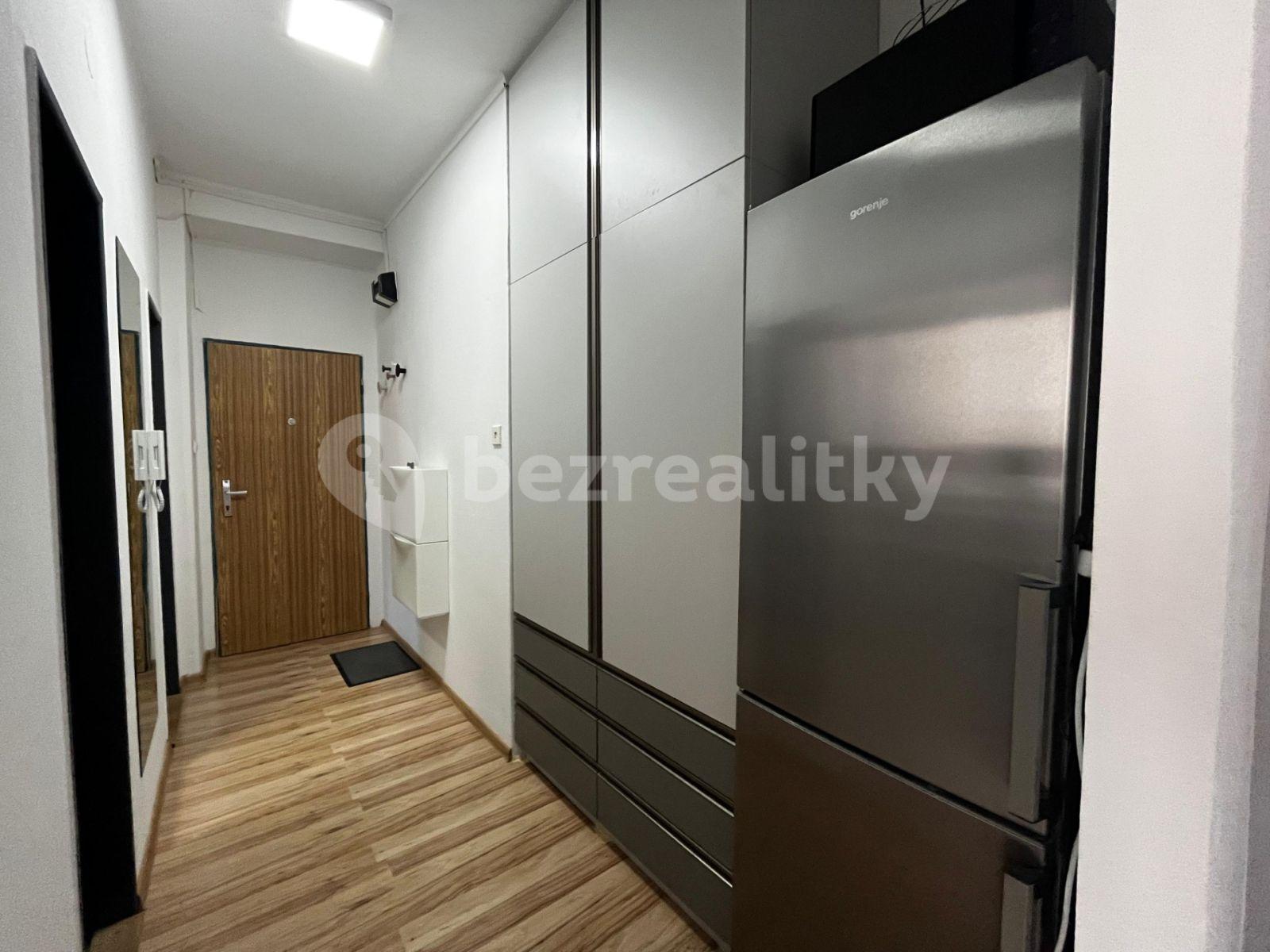 Pronájem bytu 2+kk 44 m², Amálská, Kladno, Středočeský kraj