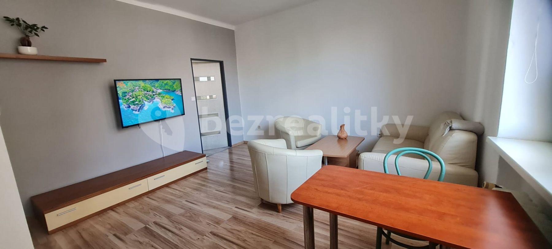 Pronájem bytu 2+kk 44 m², Amálská, Kladno, Středočeský kraj