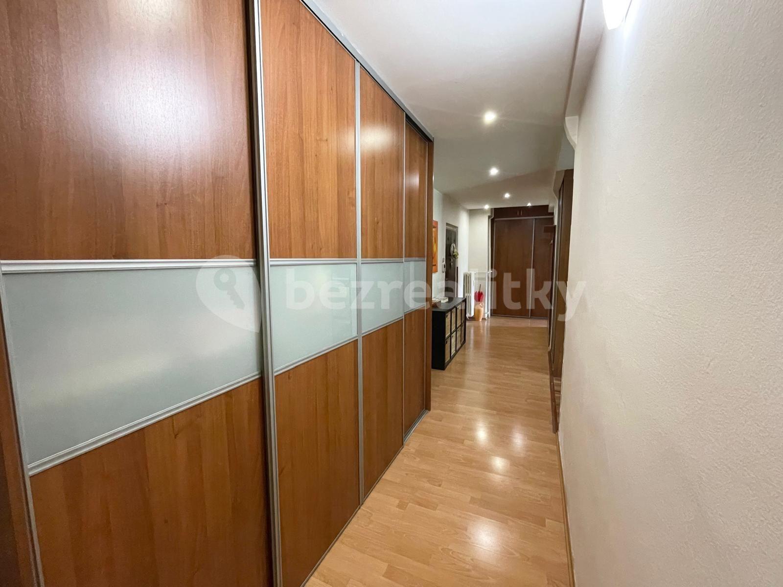 Prodej bytu 3+1 82 m², Trnavská cesta, Nové Mesto, Bratislavský kraj