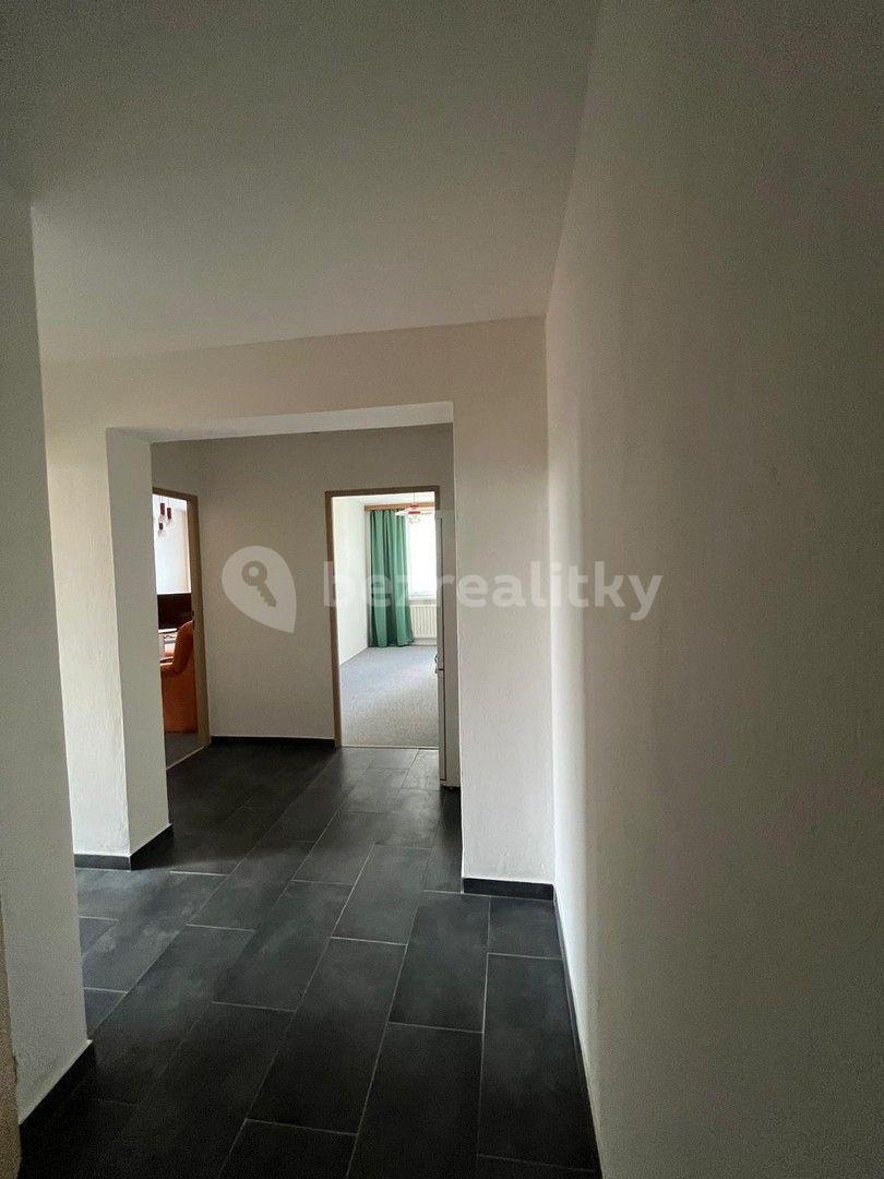 Pronájem bytu 3+1 74 m², Brožíkova, Pardubice, Pardubický kraj