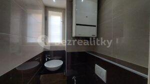 Prodej bytu 4+1 90 m², Slezská, Praha, Praha