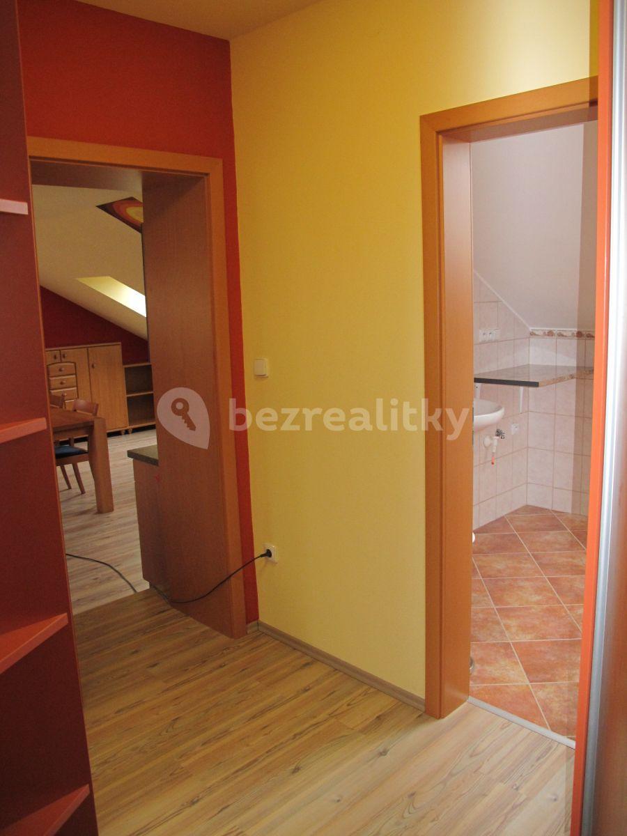 Pronájem bytu 2+kk 75 m², Spojovací, Sulice, Středočeský kraj