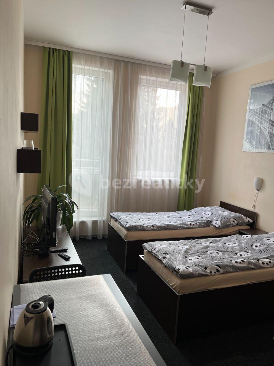 Pronájem bytu 1+kk 23 m², Poznaňská, Sázava, Středočeský kraj