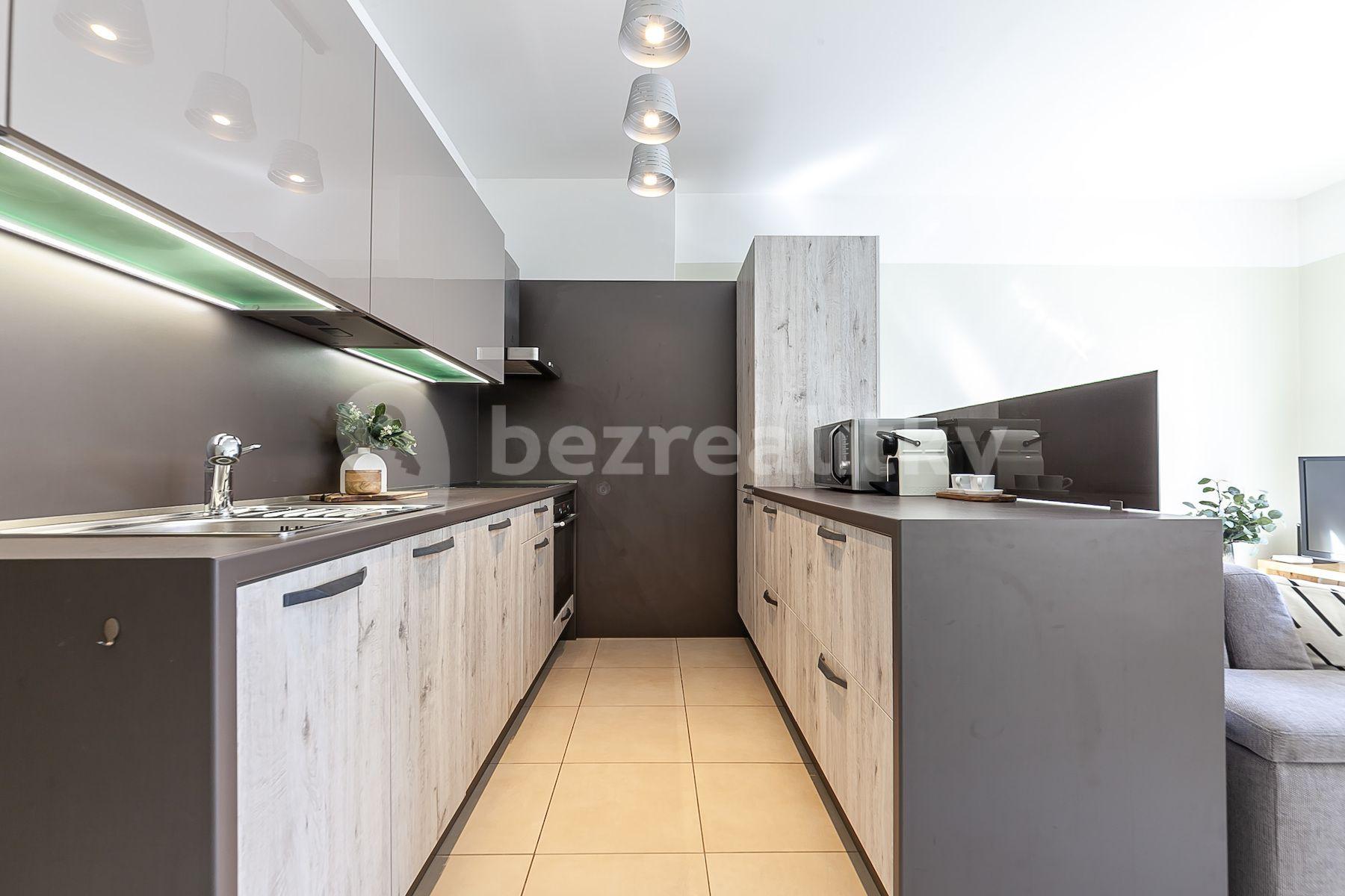 Prodej bytu 2+kk 58 m², Sokolovská, Praha, Praha