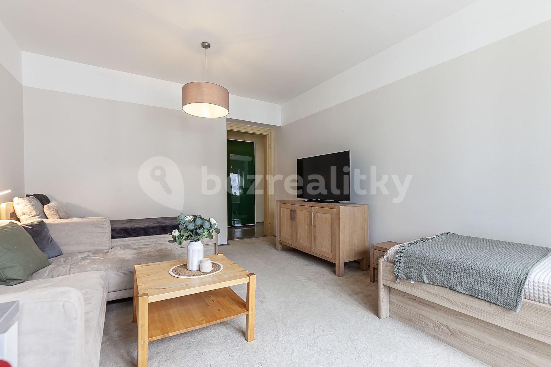 Prodej bytu 2+kk 58 m², Sokolovská, Praha, Praha