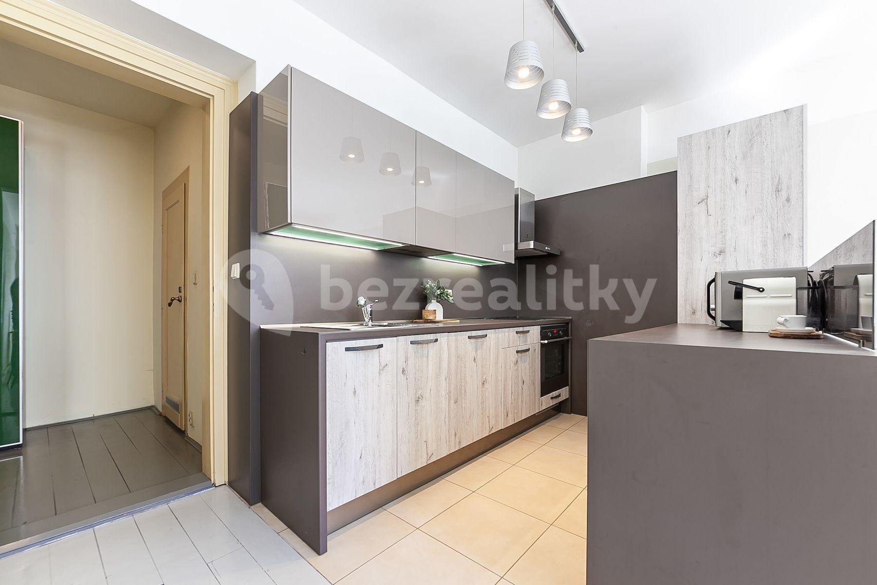 Prodej bytu 2+kk 58 m², Sokolovská, Praha, Praha