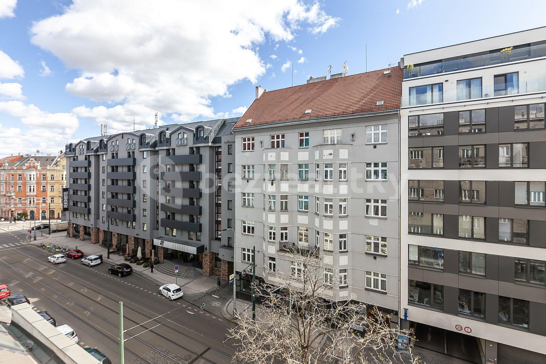 Prodej bytu 2+kk 58 m², Sokolovská, Praha, Praha