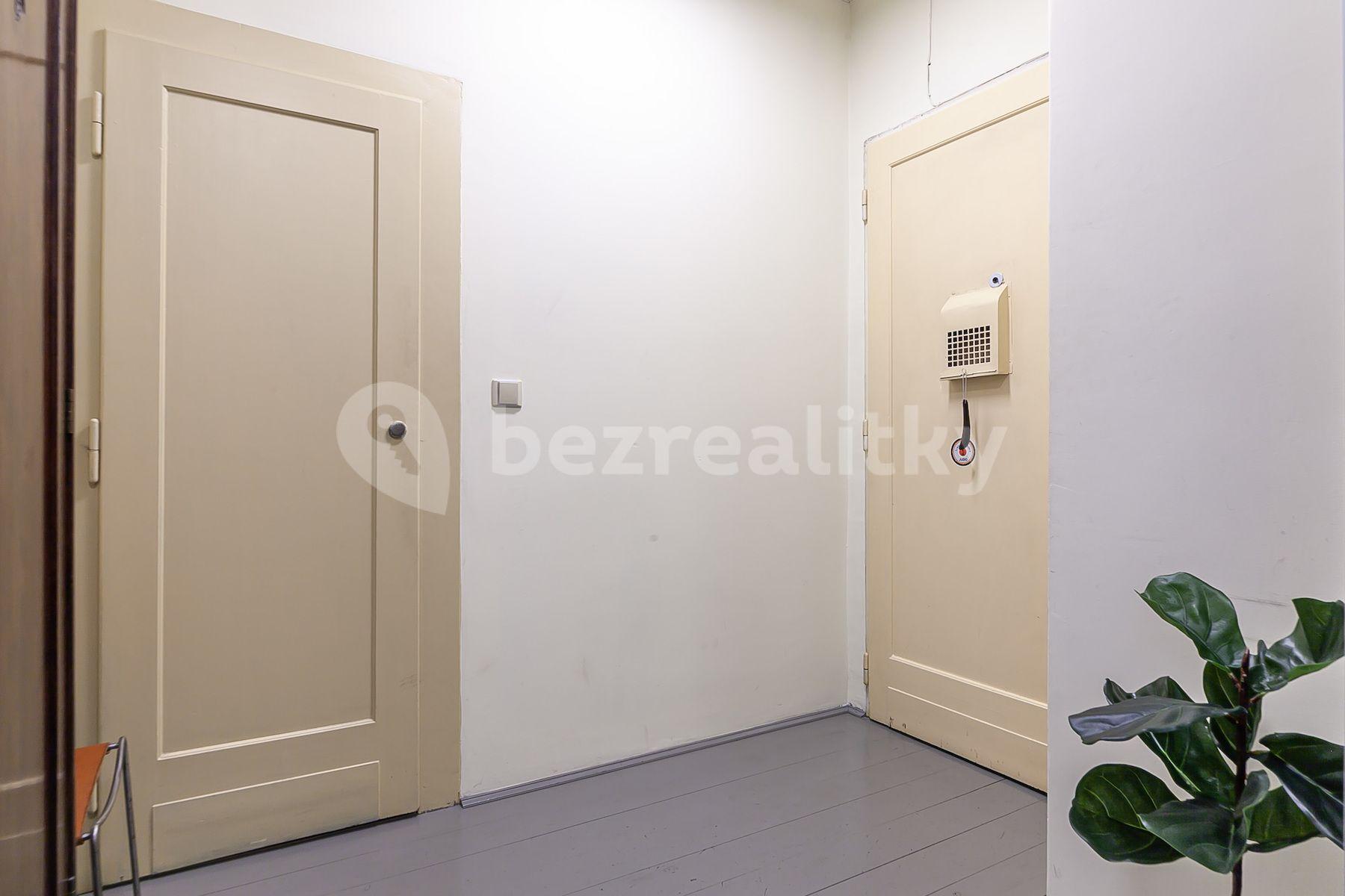 Prodej bytu 2+kk 58 m², Sokolovská, Praha, Praha