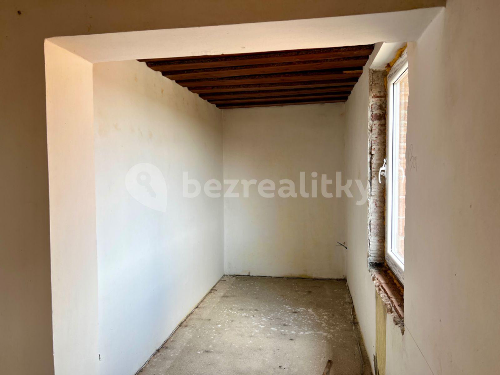 Prodej domu 214 m², pozemek 459 m², K Údolí, Kamenné Žehrovice, Středočeský kraj