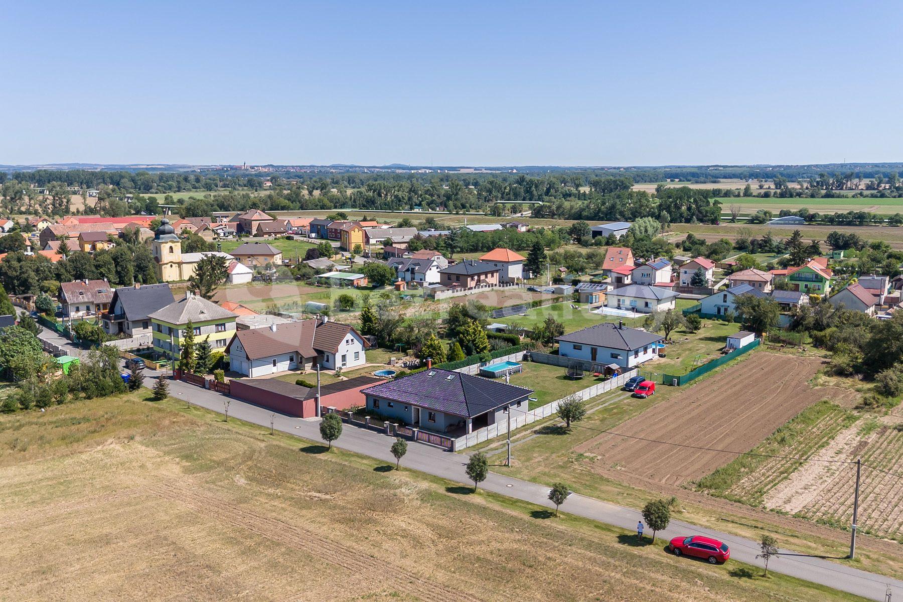 Prodej domu 167 m², pozemek 1.001 m², Zálezlice, Zálezlice, Středočeský kraj