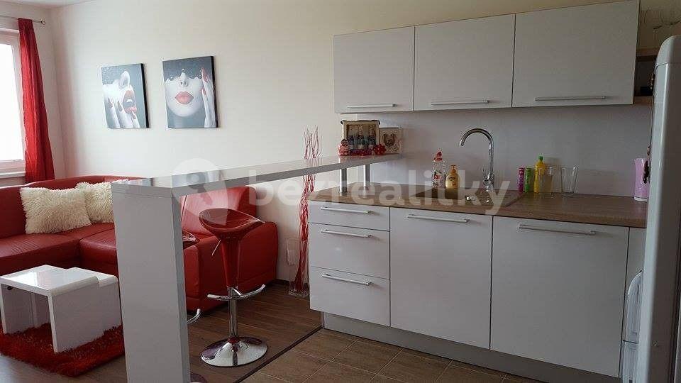 Pronájem bytu 1+kk 30 m², Jánského, Olomouc, Olomoucký kraj