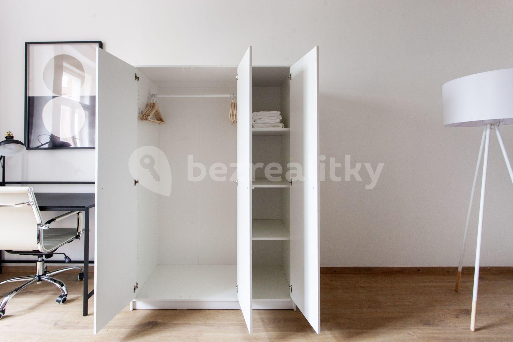 Pronájem bytu 2+1 55 m², Rostovská, Praha, Praha