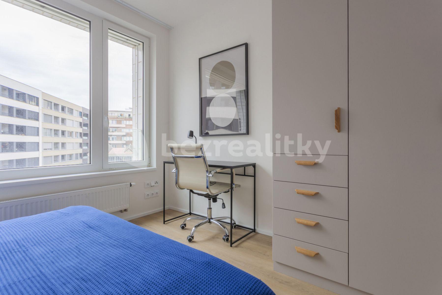 Pronájem bytu 3+1 90 m², U Pergamenky, Praha, Praha