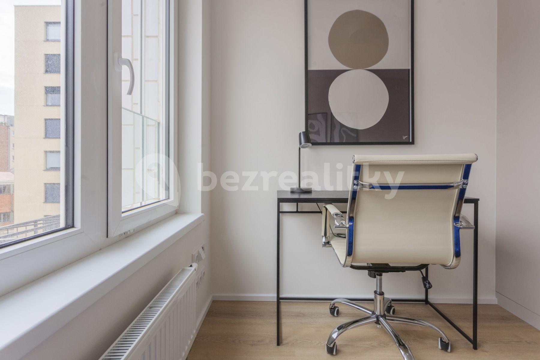 Pronájem bytu 3+1 90 m², U Pergamenky, Praha, Praha