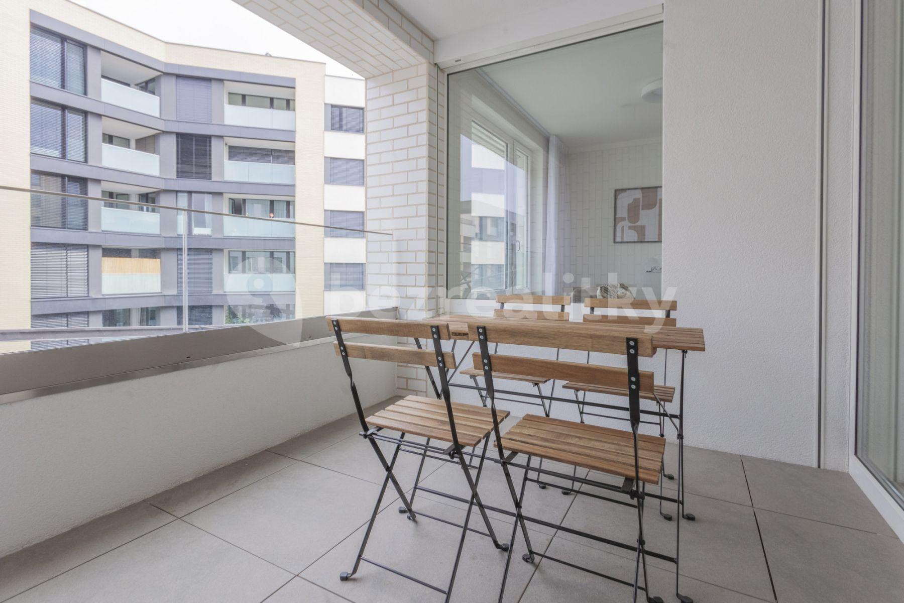 Pronájem bytu 3+1 90 m², U Pergamenky, Praha, Praha