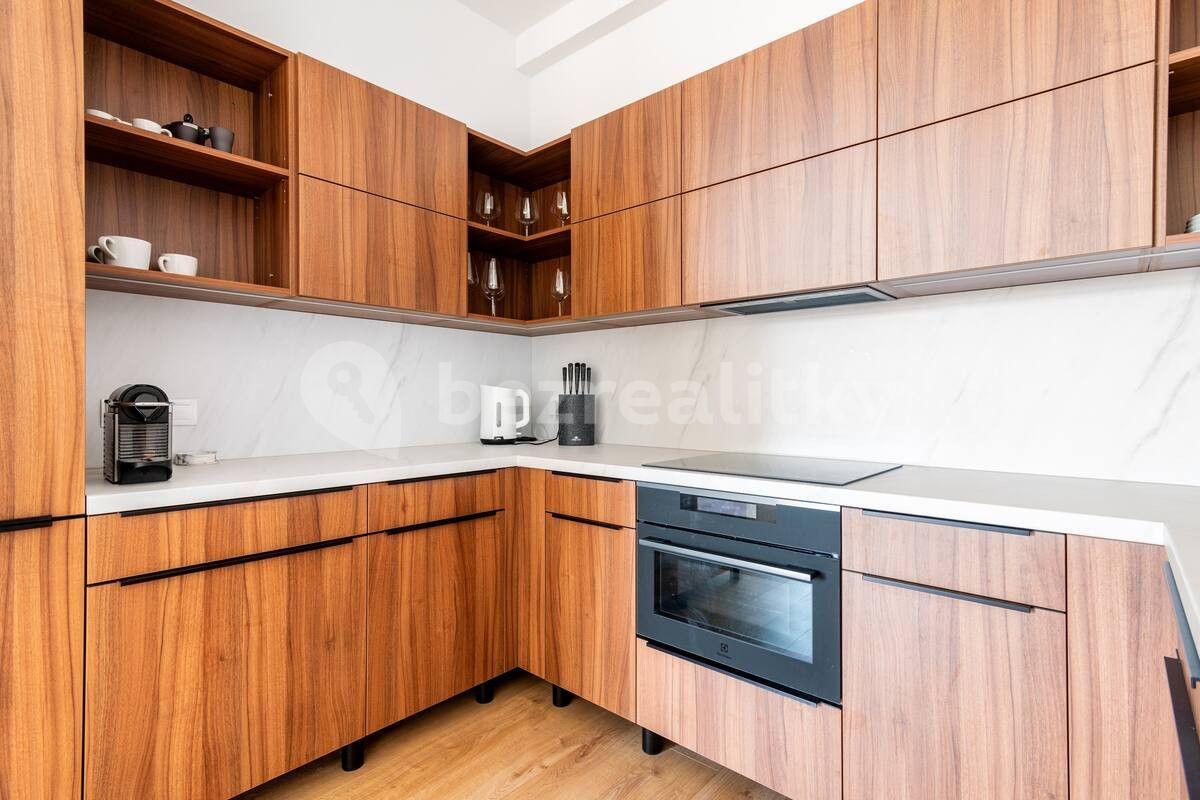 Pronájem bytu 2+kk 65 m², Holečkova, Praha, Praha