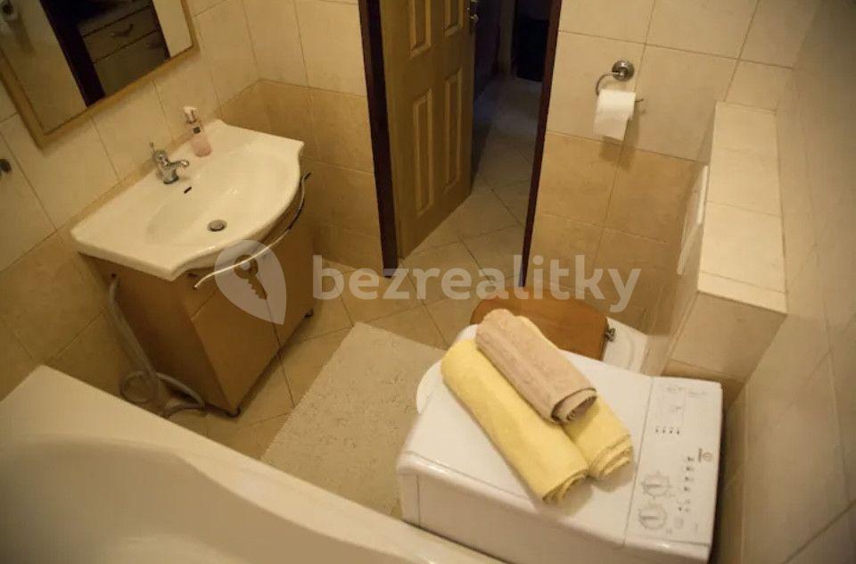 Pronájem bytu 1+kk 25 m², Na Bitevní Pláni, Praha, Praha