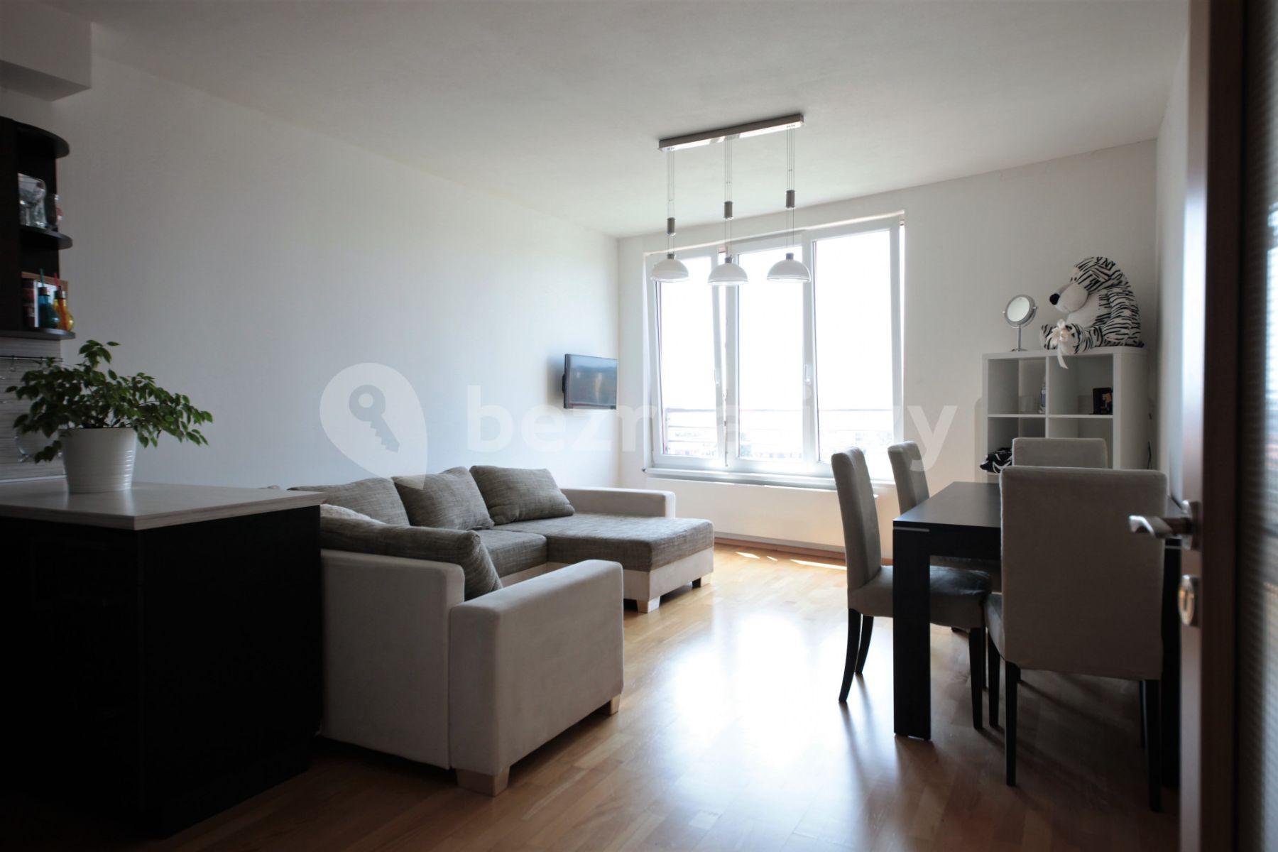 Pronájem bytu 2+kk 54 m², Tlumačovská, Praha, Praha