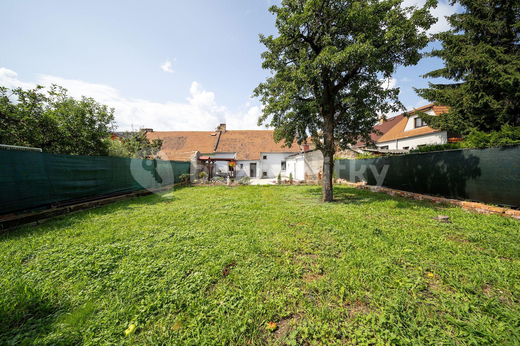 Prodej domu 109 m², pozemek 379 m², B. Martinů, České Budějovice, Jihočeský kraj