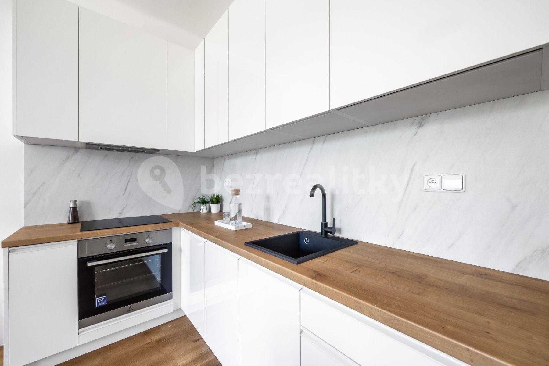 Prodej bytu 3+kk 68 m², Stehlíkova, Slaný, Středočeský kraj