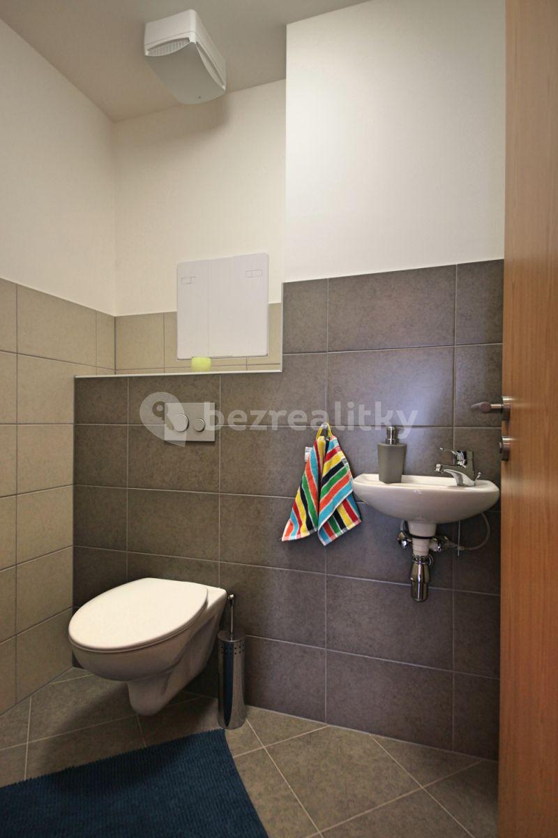 Pronájem bytu 3+1 85 m², Olgy Havlové, Praha, Praha