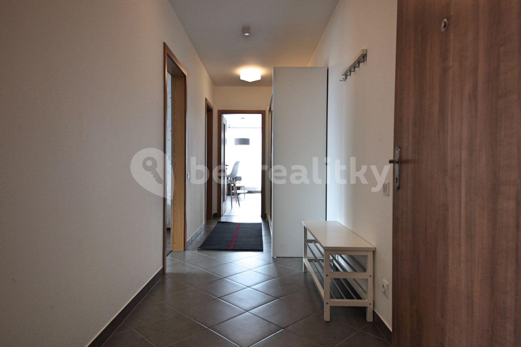 Pronájem bytu 3+1 85 m², Olgy Havlové, Praha, Praha