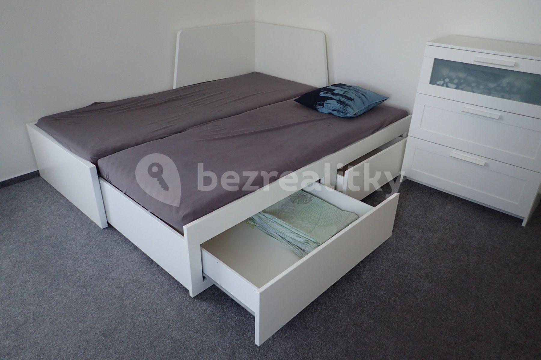 Pronájem bytu 3+1 85 m², Olgy Havlové, Praha, Praha