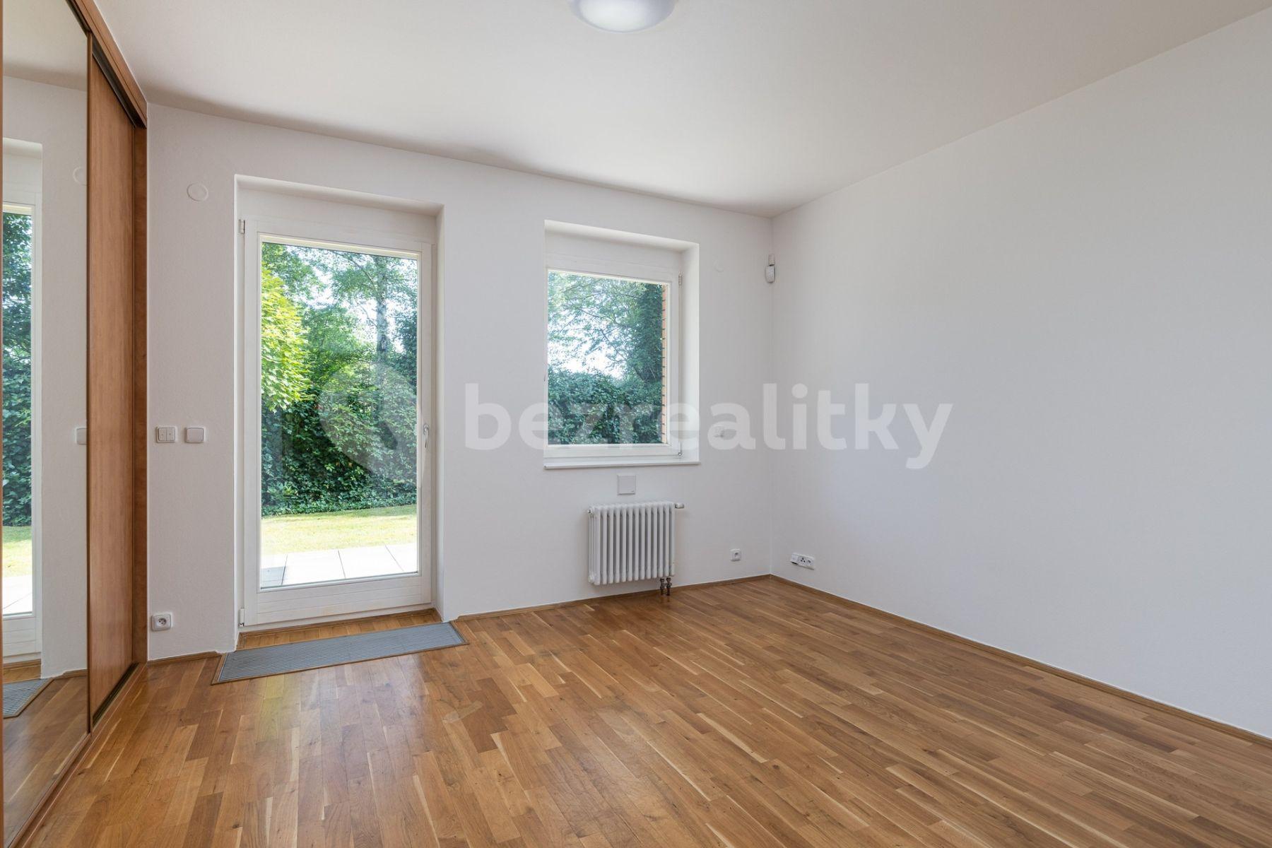 Pronájem bytu 4+kk 142 m², U kříže, Praha, Praha