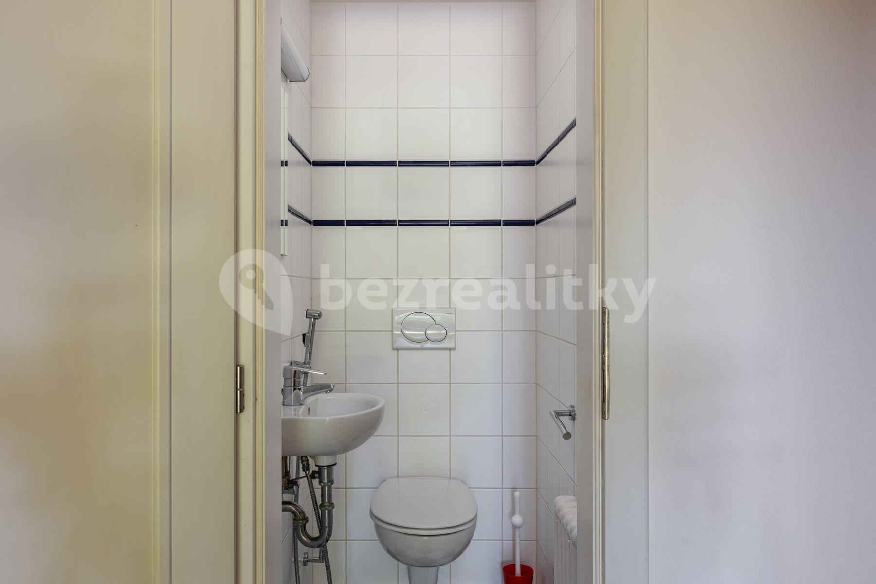 Pronájem bytu 4+kk 142 m², U kříže, Praha, Praha