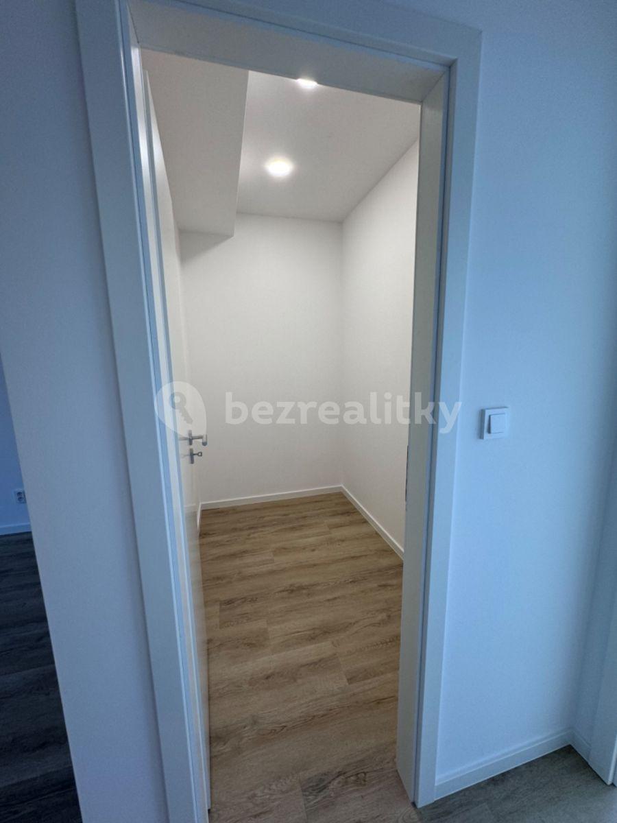 Pronájem bytu 2+kk 58 m², Opavská, Ostrava, Moravskoslezský kraj