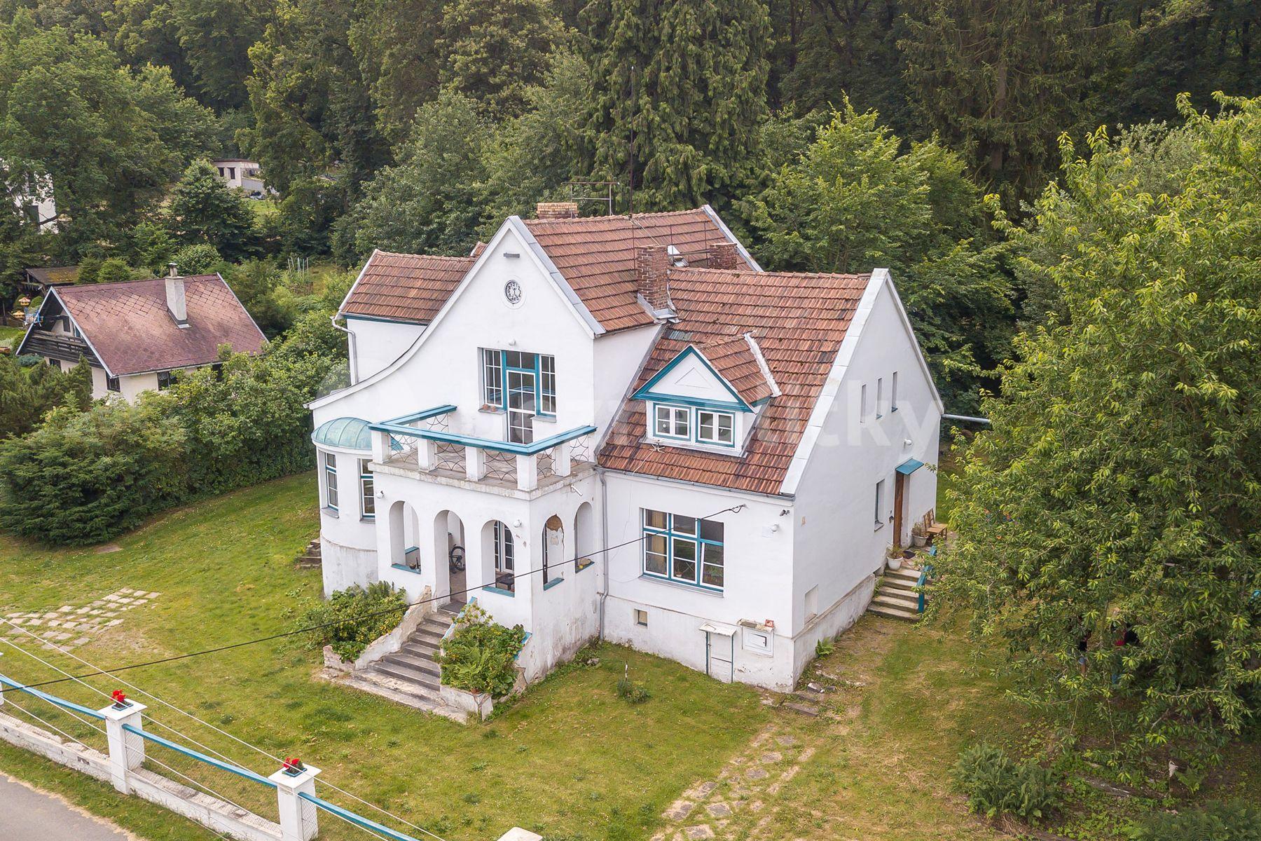 Prodej domu 325 m², pozemek 2.804 m², Hašlerova, Libčice nad Vltavou, Středočeský kraj