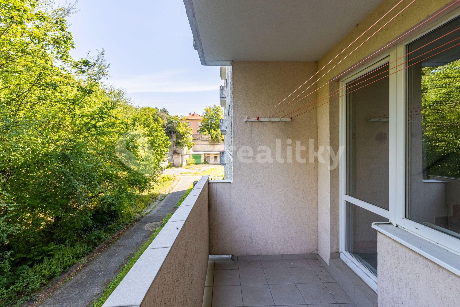 Prodej bytu 2+kk 36 m², Pražská, Slaný, Středočeský kraj