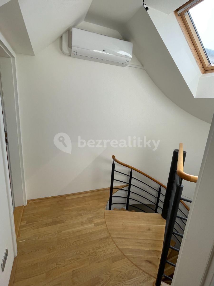 Pronájem bytu 2+kk 74 m², Sádky, Praha, Praha