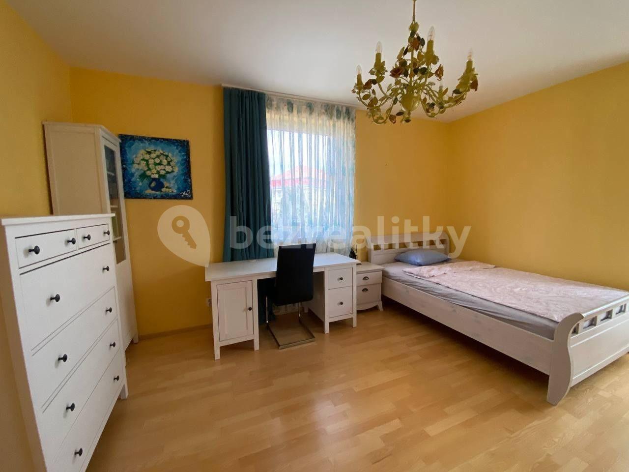 Prodej domu 156 m², pozemek 613 m², Pod Školou, Líbeznice, Středočeský kraj