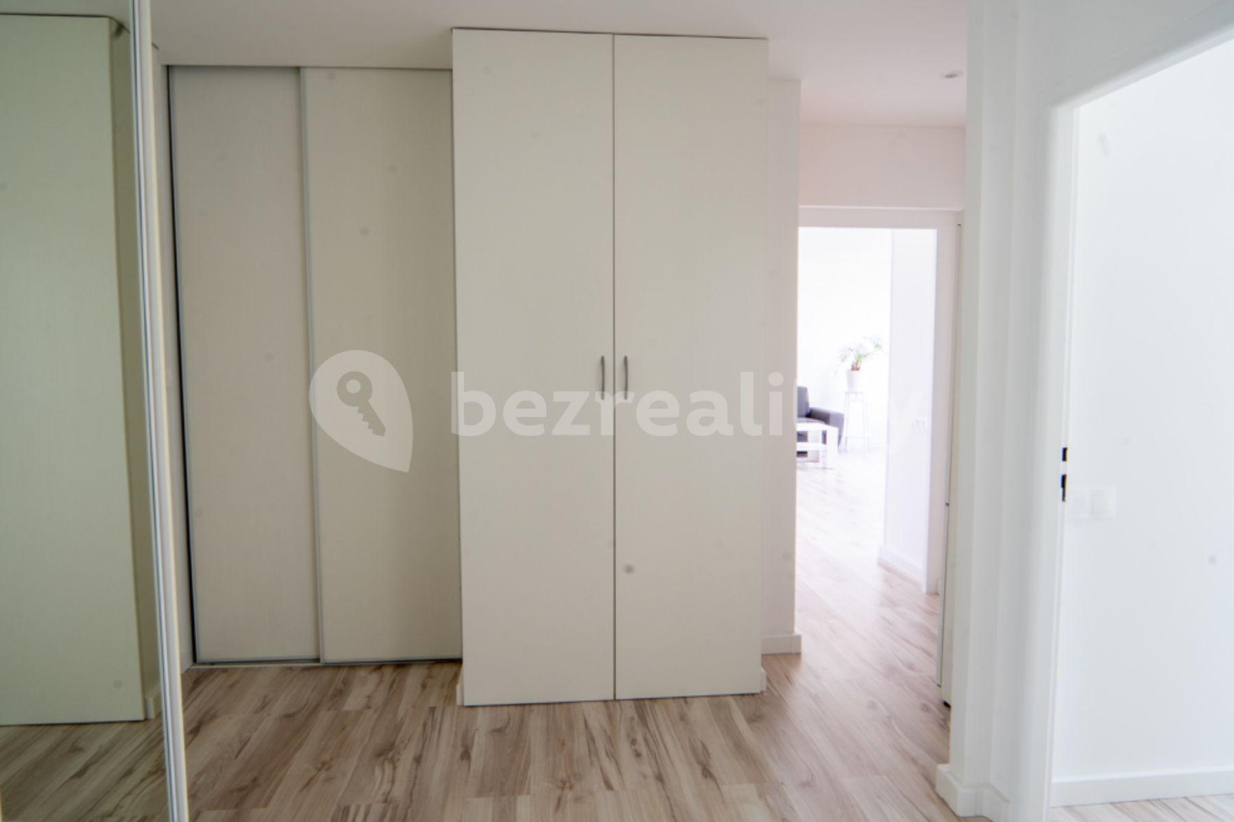 Prodej bytu 3+1 74 m², Slévačská, Praha, Praha