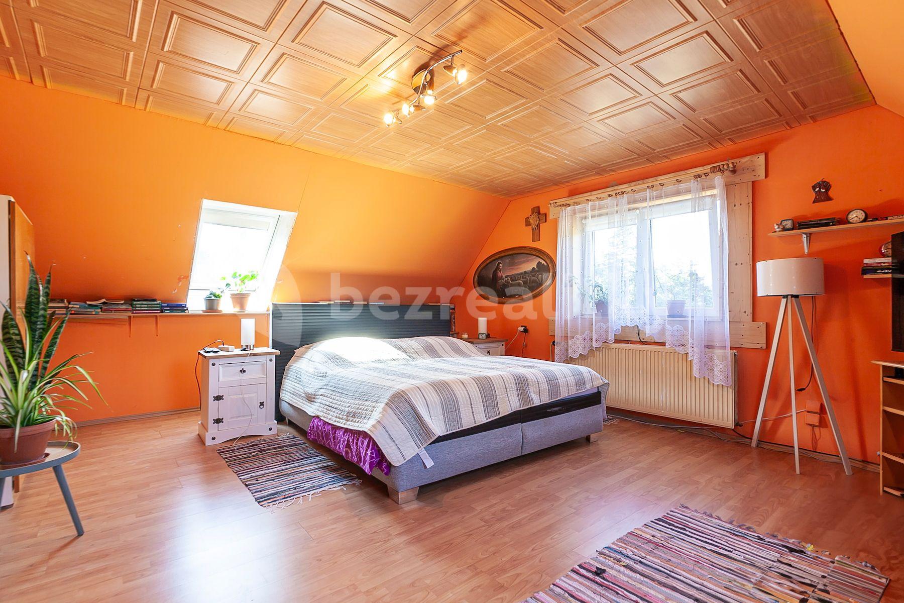 Prodej domu 213 m², pozemek 1.393 m², Bulovka, Bulovka, Liberecký kraj