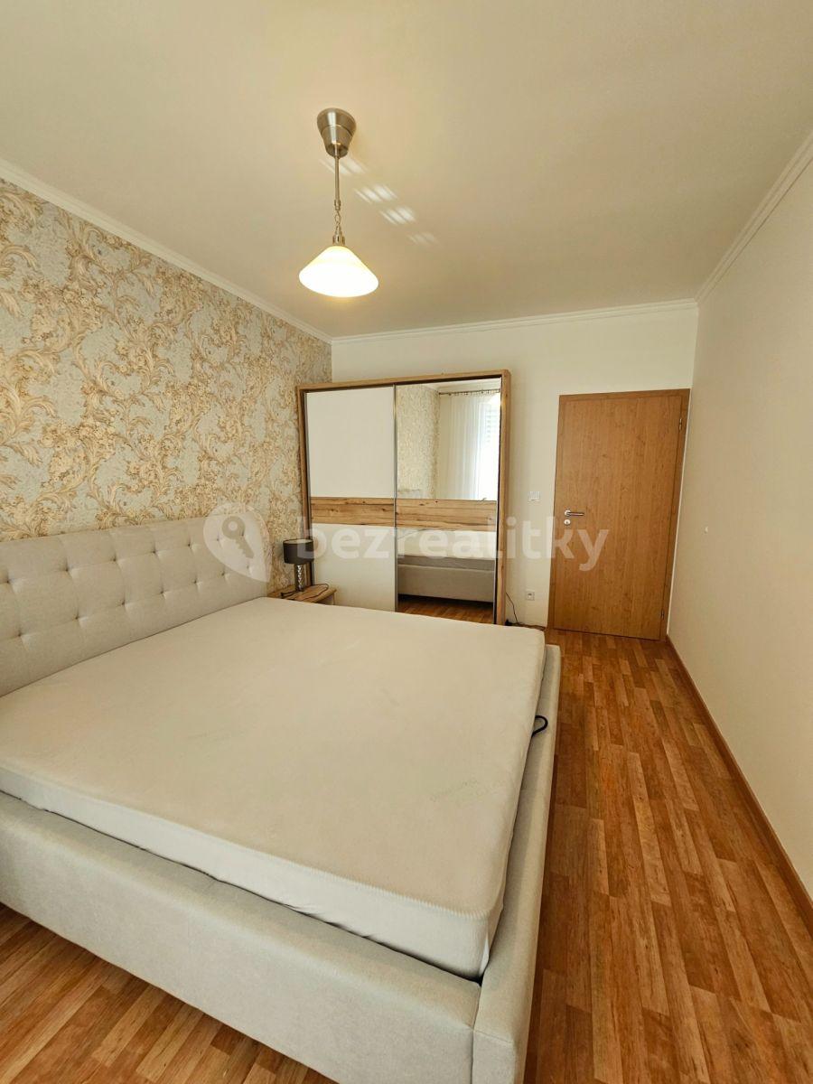 Pronájem bytu 2+kk 58 m², Počernická, Praha, Praha