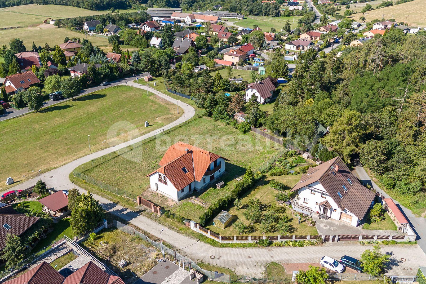 Prodej domu 350 m², pozemek 2.058 m², K Severu, Petrov, Středočeský kraj