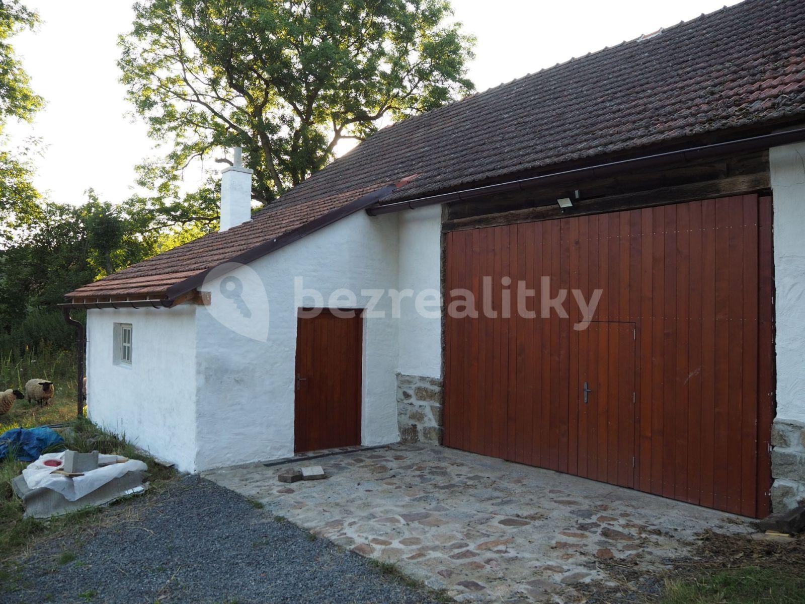 Prodej domu 264 m², pozemek 9.956 m², Kovářov, Jihočeský kraj