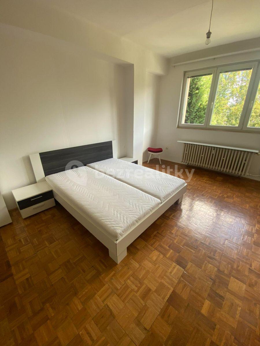 Pronájem bytu 3+1 94 m², U Potůčku, Liberec, Liberecký kraj