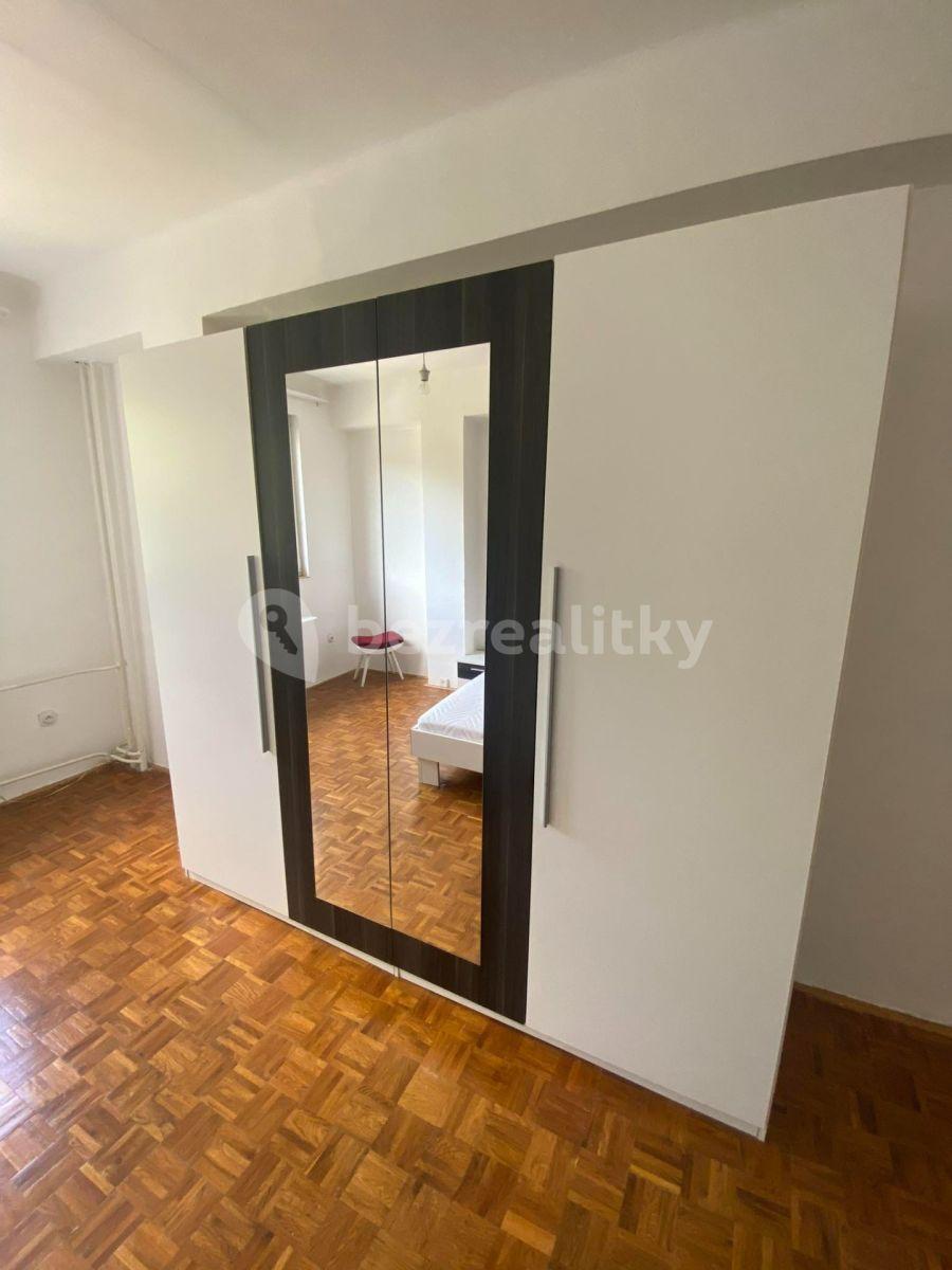 Pronájem bytu 3+1 94 m², U Potůčku, Liberec, Liberecký kraj