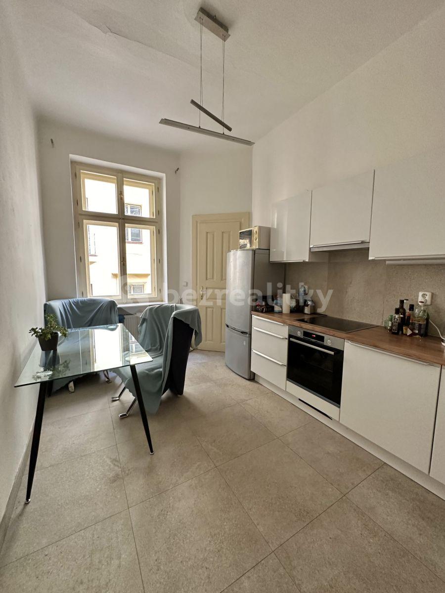 Pronájem bytu 1+1 96 m², Křižíkova, Praha, Praha