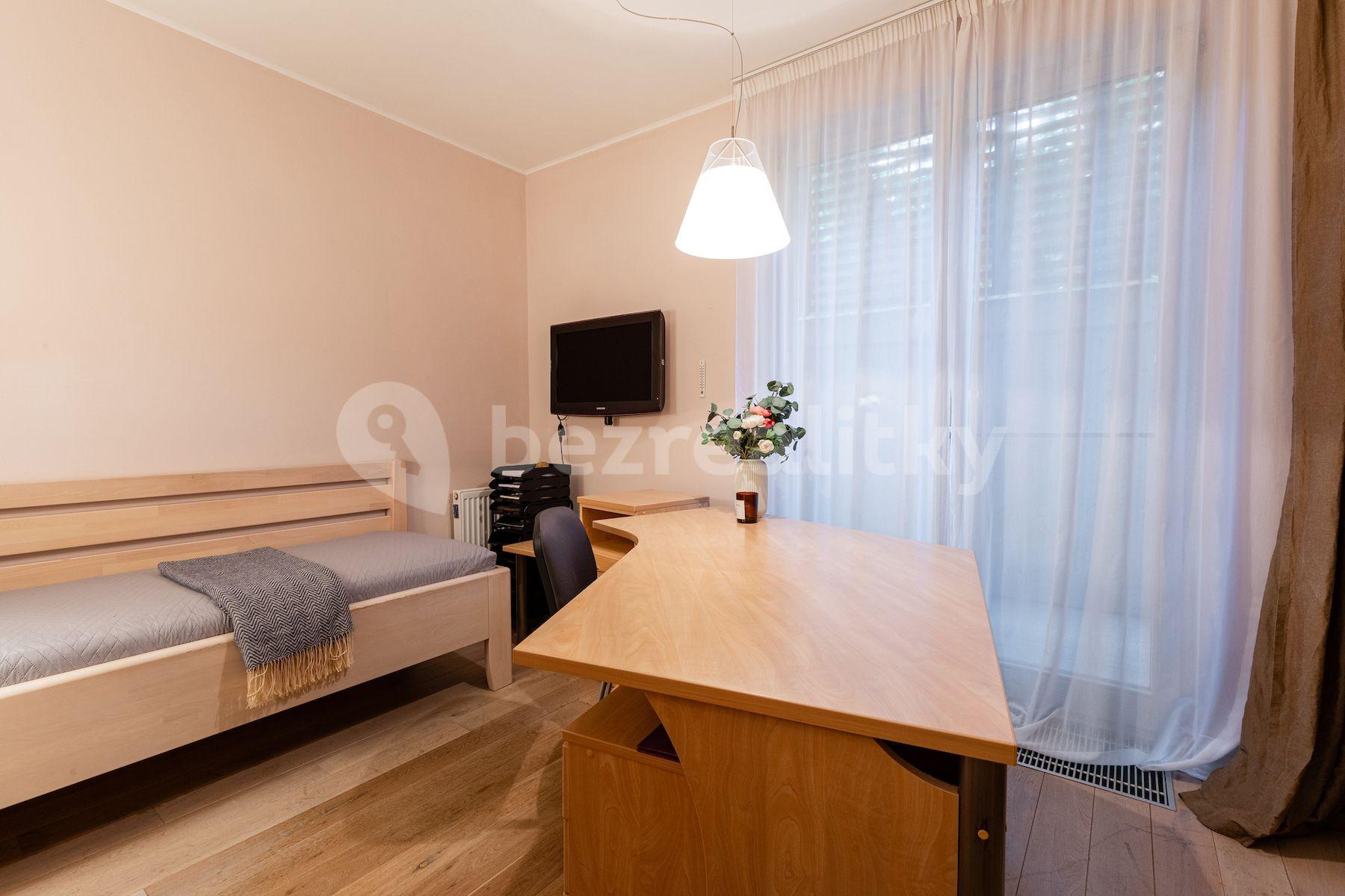 Prodej bytu 4+kk 112 m², Mezilehlá, Praha, Praha