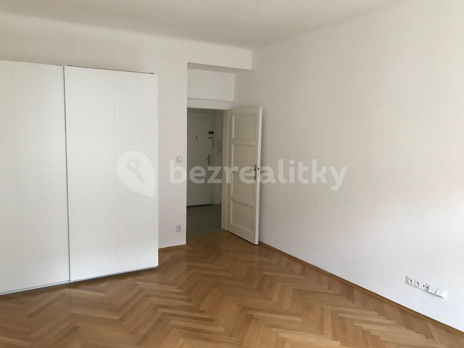 Pronájem bytu 1+1 47 m², Podskalská, Praha, Praha