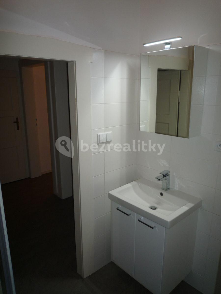 Pronájem bytu 1+1 47 m², Podskalská, Praha, Praha