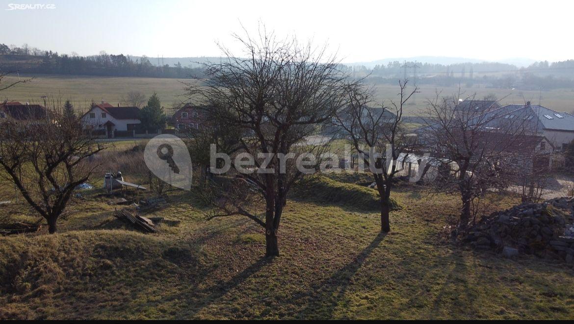 Prodej pozemku 1.040 m², Nový Knín, Středočeský kraj