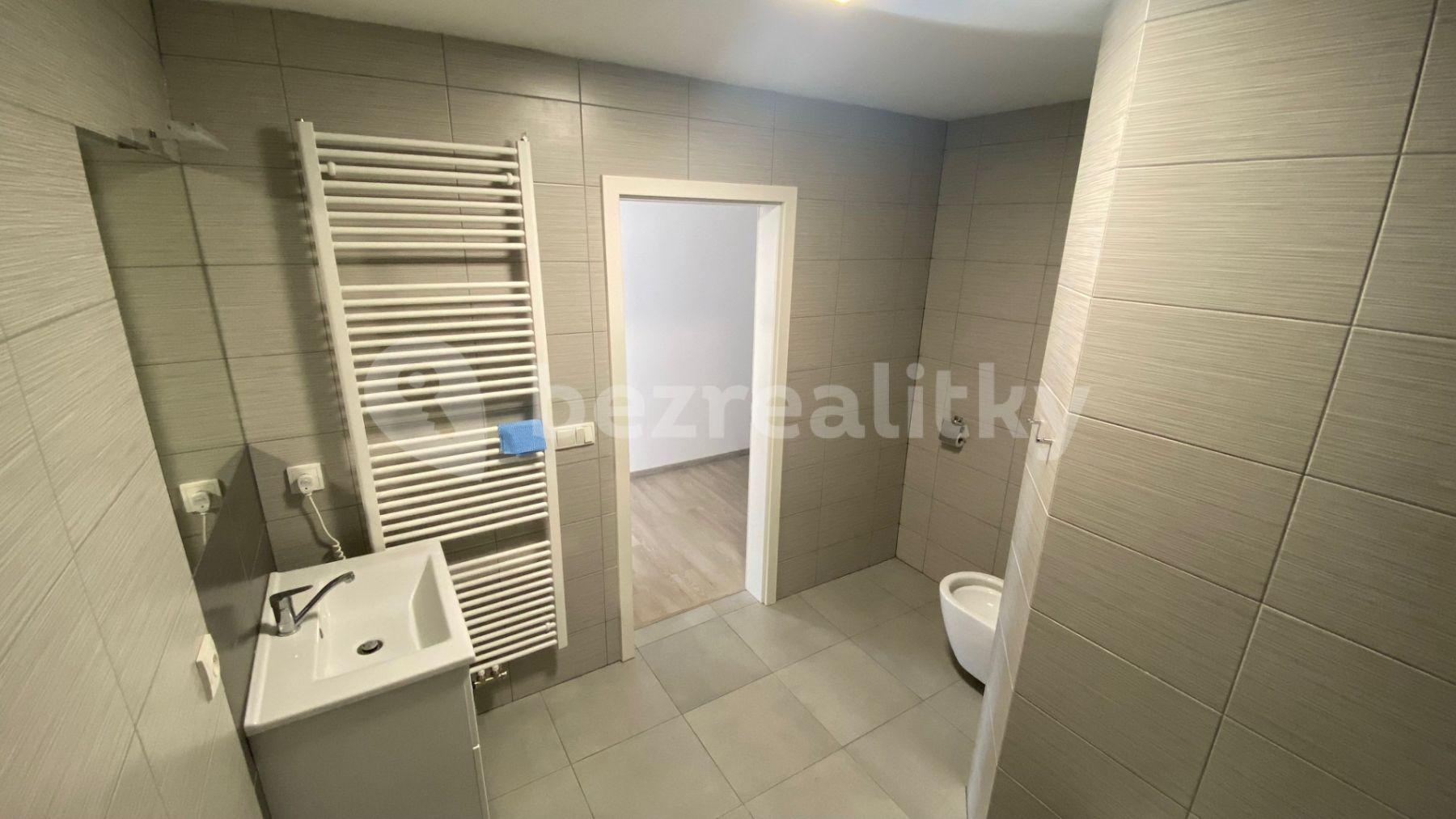 Pronájem bytu 2+kk 59 m², Hronovská, Rtyně v Podkrkonoší, Královéhradecký kraj